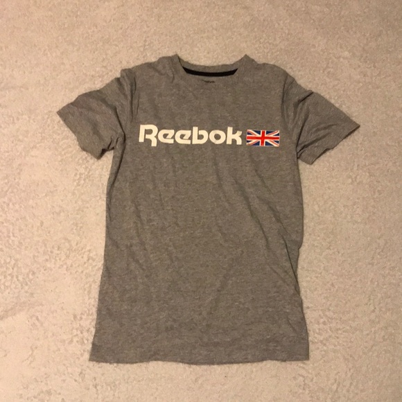 Reebok Grey T-shirt - Picture 1 of 2